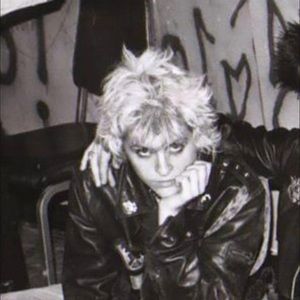 Meet your Posher, Christine